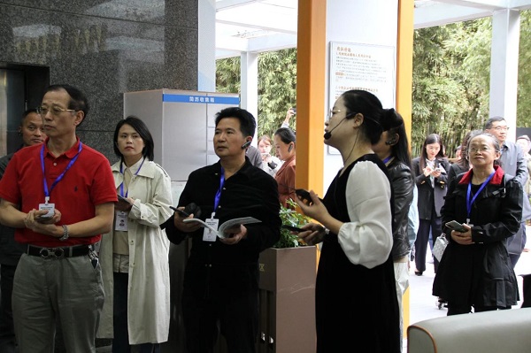 再獲點贊! 成都市委辦公廳、市政府辦公廳和市人社局相關領導一行參訪由瑞方人力打造的全市首個就業小站 第3張