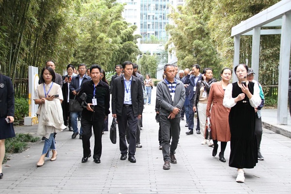 再獲點贊! 成都市委辦公廳、市政府辦公廳和市人社局相關領導一行參訪由瑞方人力打造的全市首個就業小站 第1張