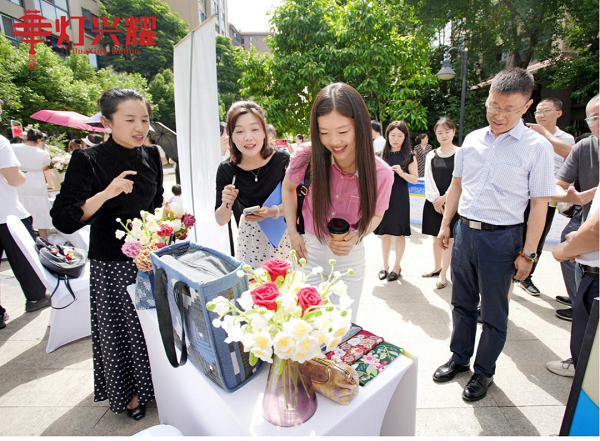 就業(yè)小站賦新能！瑞方人力支持開展的華興街道就業(yè)服務(wù)小站技能培訓(xùn)班今日啟動(dòng)！ 第2張